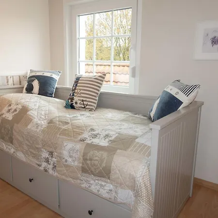 Nordsee 2 Holiday home *